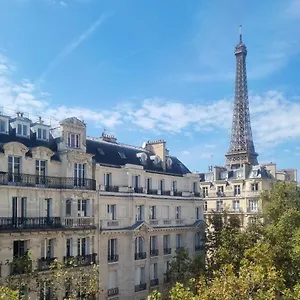 Eiffel Kensington 2*, Paříž Francie